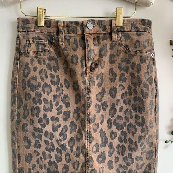 BLANK NYC DENIM SKIRT - Picture 6 of 12